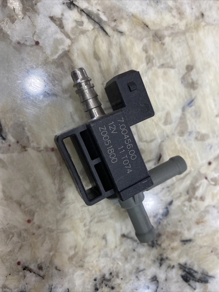 Rolls-Royce Phantom válvula de retorno de combustível interruptor de desligamento - Imagem 2 de 4