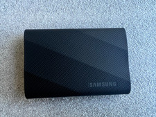 Samsung - T9 Portable SSD 1TB, Up to 2,000MB/s , USB 3.2 Gen2 - Black