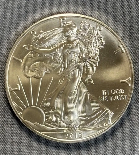 2016 American Silver Eagle 1 oz .999 Fine Silver $1 BU US Coin