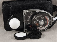 Sekonic L-398 Studio Deluxe Light Meter with Accessories