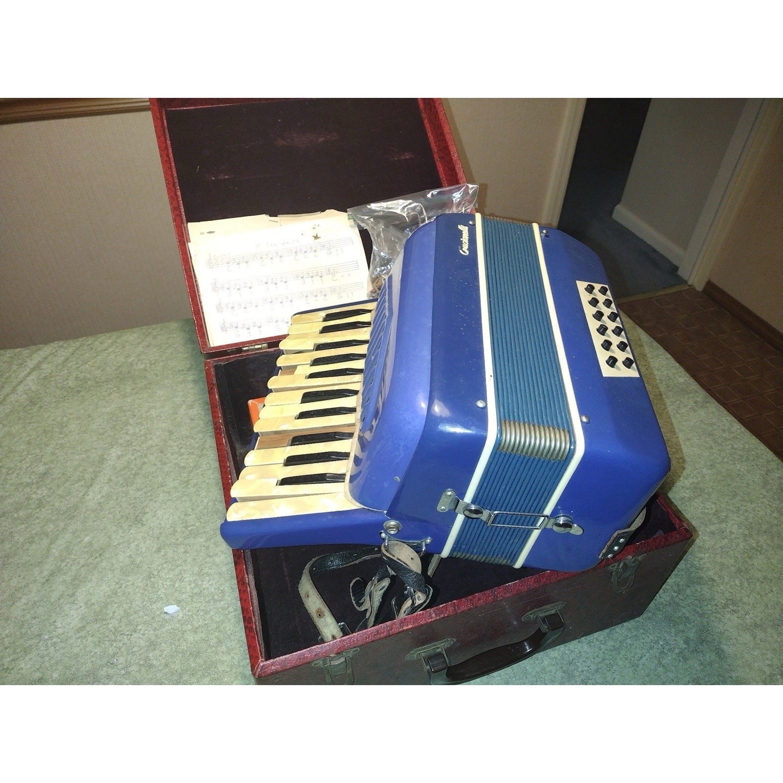 1950s Crucianelli Blue Children’s Accordion Italy w/ Case – Broken Keys