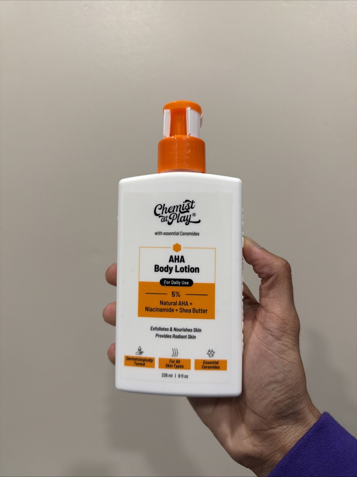 With 5% Natural Aha 236ml