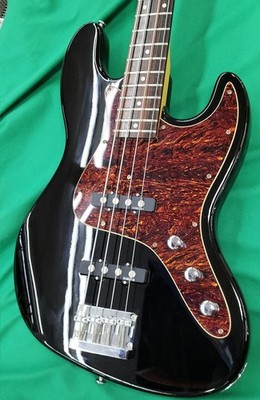 SCHECTER AD-DIAMOND-J Bass