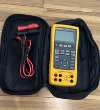 Fluke 724 Temperature Calibrator Fluke724
