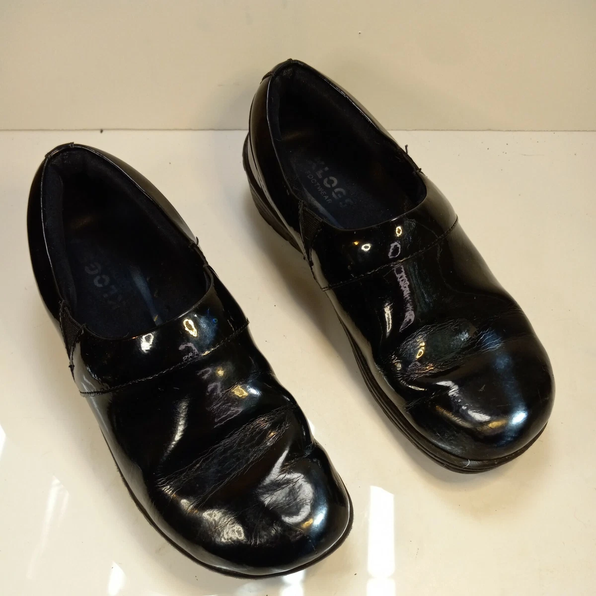 Shiny black clogs sale