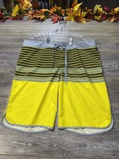 Mossimo Swim Shorts Size 38 Gray / Yellow Stripes 11  Inseam Mens Wet / Dry