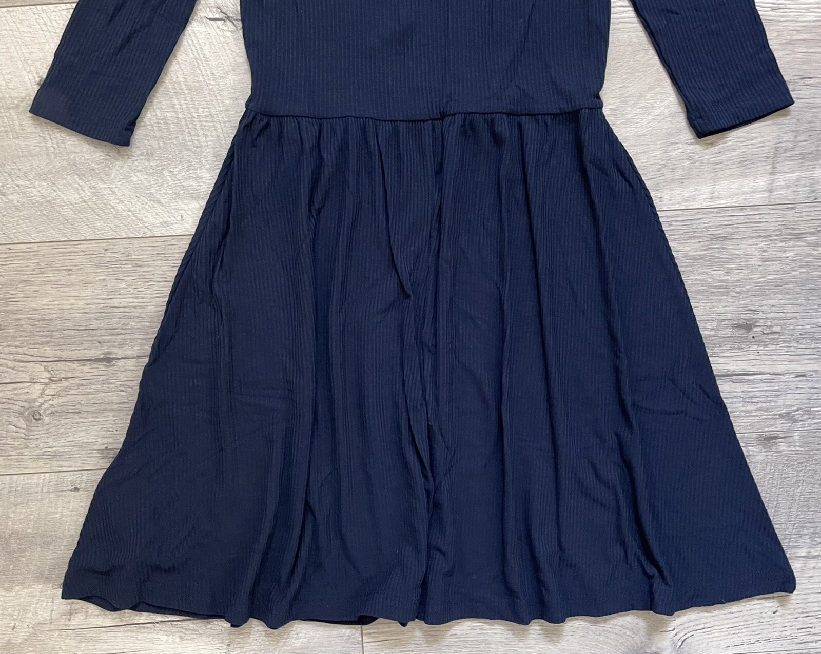 NWT FOREVER 21 Keyhole Scoop Neck Ribbed Empire Waist Fit & Flare Skater Dress S