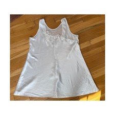 Dentelle Vintage White Floral Embroidery Sleepwear Nightie Nightgown Size 2X