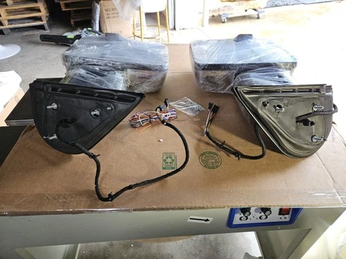 Used Switchback Chrome Power Heated Tow Mirrors For 14-19 Silverado Sierra 1500