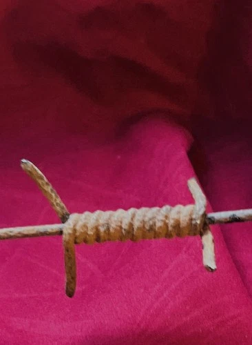 ANTIQUE 18.5” ENGISH WW1 ENTANGLEMENT MILITARY BARB WIRE #22E Hagemeier
