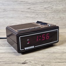 Timemaster Radio Alarm Clock / Vintage / Alarm / Space Age / Retro / Wood / 70s