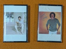 2 Lionel Richie Cassette Tapes Albums Can't Slow Down