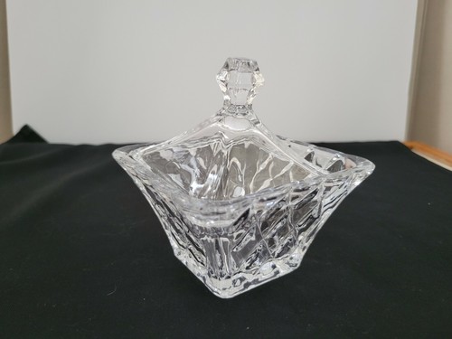 Crystal Glass Covered Candy Dish Square Diamond Point Cut - Picture 10 of 11
