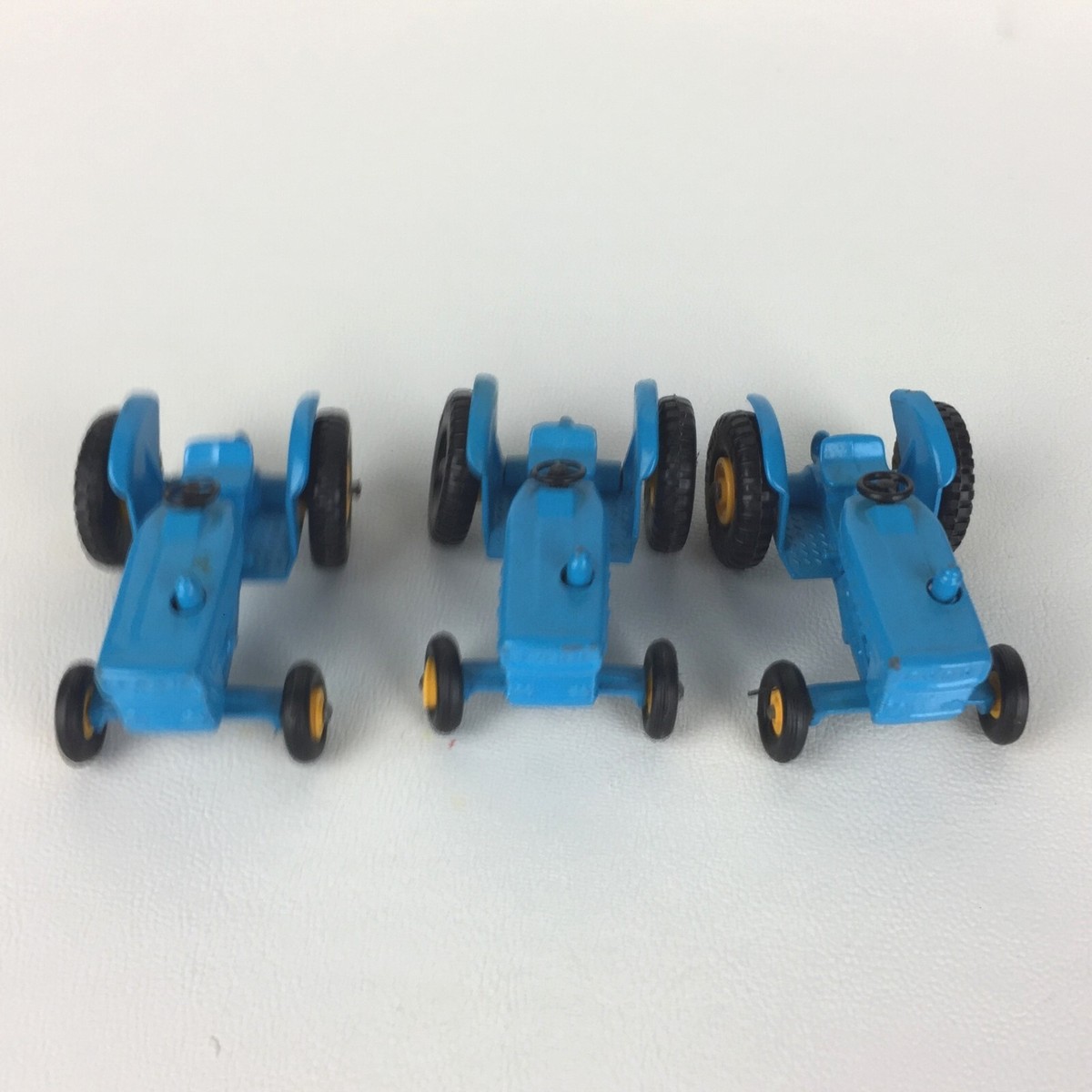 Matchbox Super Kings K-20 Tasker Transporter + 3 Tracteurs Ford N°39 - Miniatures Occasion