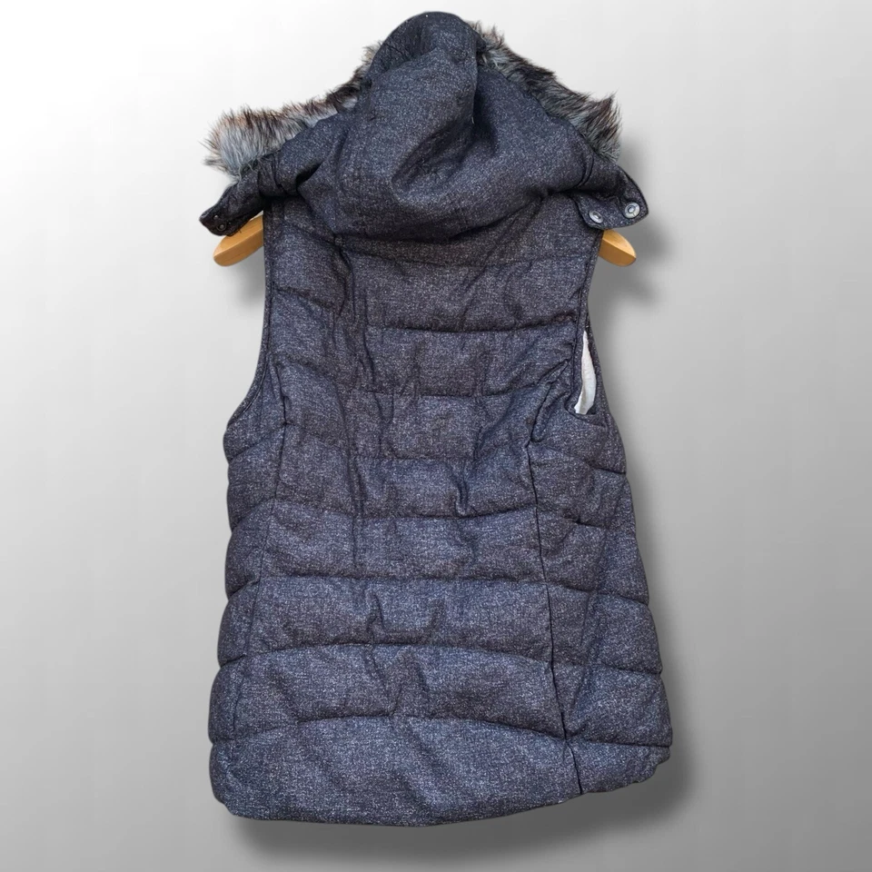 Green Tea Puffer Vest Gray Hooded Women’s Size L Faux Fur Linning Embroidered - Image 3 of 4