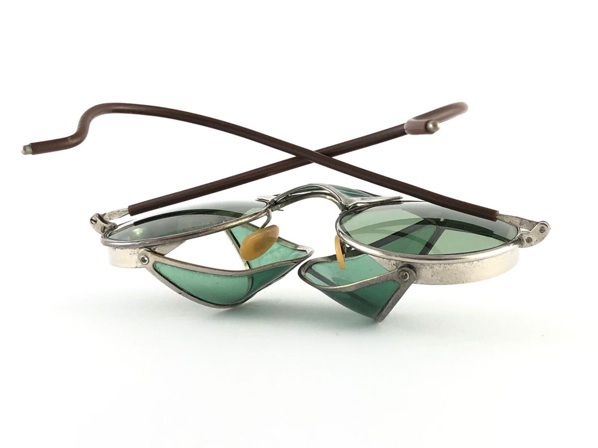 VINTAGE BAUSCH & LOMB GOGGLES SIDECUPS GREEN LENS 1950 B&L VINTAGE BAUSCH & LOMB GOGGLES SIDECUPS GREEN LENS 1950 B&L