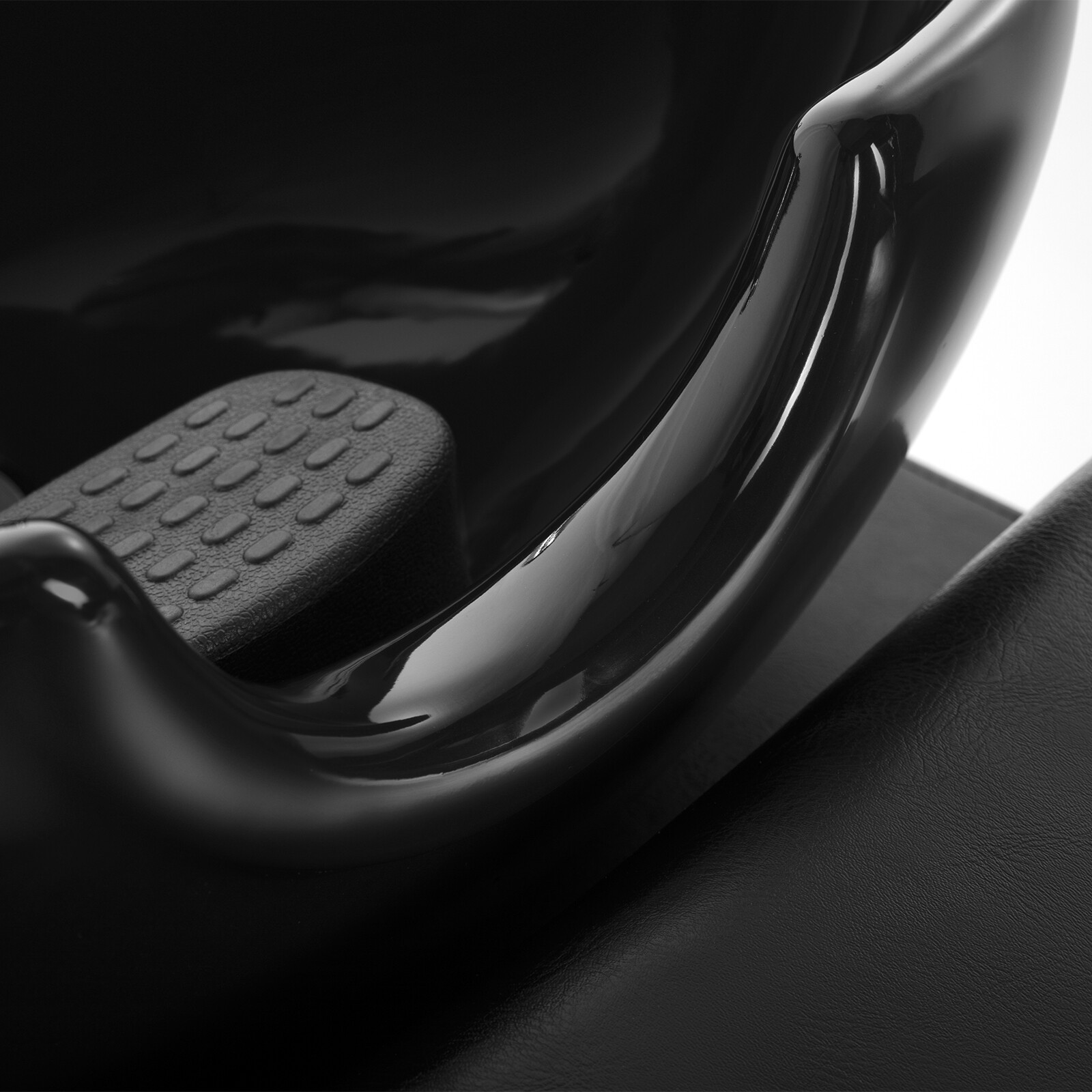 Pro Backwash Unit Ceramic Shampoo Bowl Salon Beauty Stylist Station w/Footrest