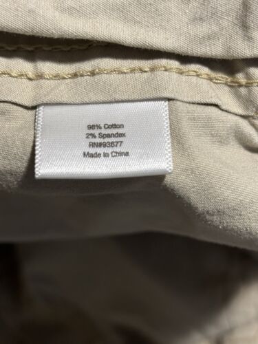 St John Bay Womens Tan Flat Front Casual Bermuda Short Size 20w - Picture 4 of 6