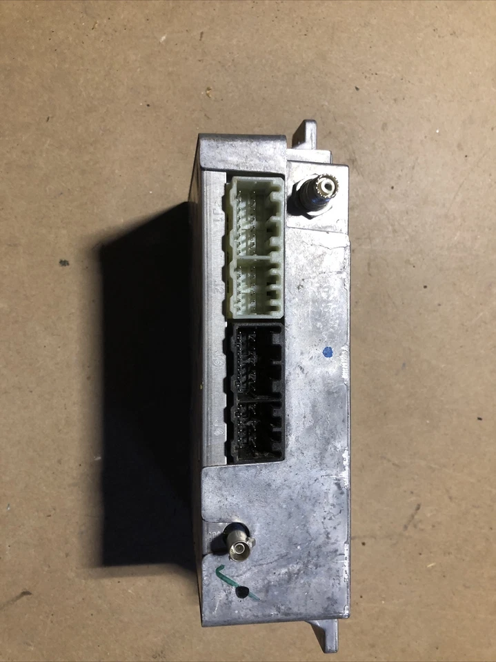 Cadillac CTS 2003, Yukon o Chevy Suburban Onstar módulo 15206300 Foto 3 de 4