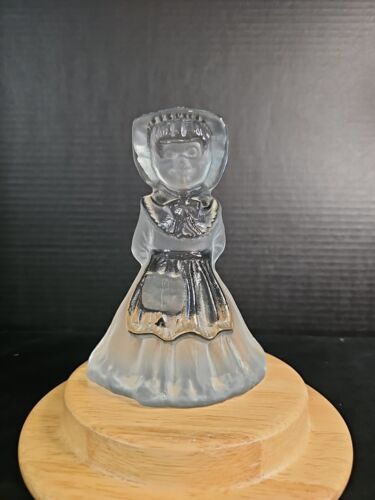 Vintage MCM Viking Art Glass Prairie Girl Pioneer Woman Farm Figure Paperweight - Picture 1 of 9