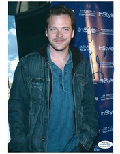 Peter Sarsgaard Signed Autographed 8x10 Photo ACOA