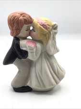 Porcelain Kissing Bride Groom Vintage Figurine Cake Topper