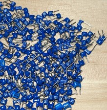 100 Pack - SIEMENS/PHILIPS MLCC - 560pF 100V C0G Ceramic Capacitors NOS