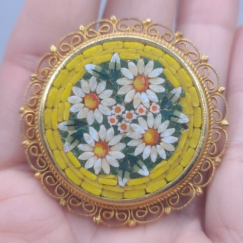 Vintage Micro Mosaic Brooch Yellow Daisy Flowers Gold Tone Signed Italy - Picture 2 of 8