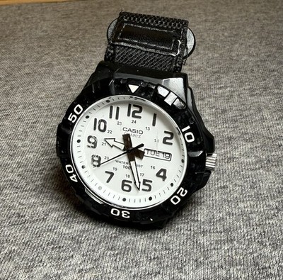 Casio 5474 MRW-210H Mens Watch 50mm White Dial Black Resin Case Date 100M
