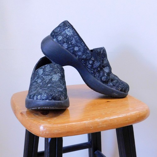 Dankso Leather Clog Professional Shoe 36 Slip Resistant Black Silver US 5.5 6 - Picture 2 of 9