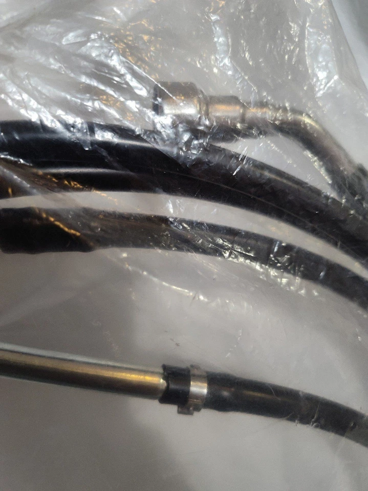 GMC línea de combustible Foto 4 de 4