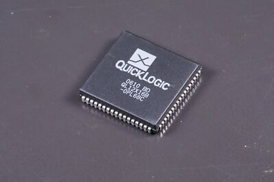 QL12X16B-0PL68C QuickLogic FPGA pASIC 1 CMOS 150MHz 192 Cell 2000 Gates 68-PLCC