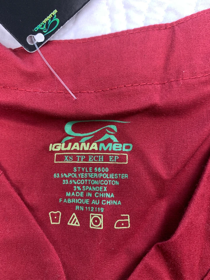 Iguana Med Uniforms sz XS Women's Scrub Top Enhanced V-Neck Top/Multi Pocket NWT - Image 2 of 4