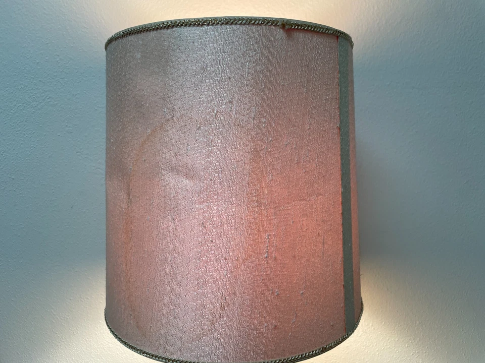 Lámpara de mesa moderna de mediados de siglo de madera a la deriva Foto 4 de 4