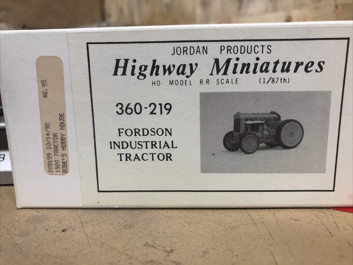 Jordan Highway Miniatures HO scale Fordson Industrial Tractor 360 219