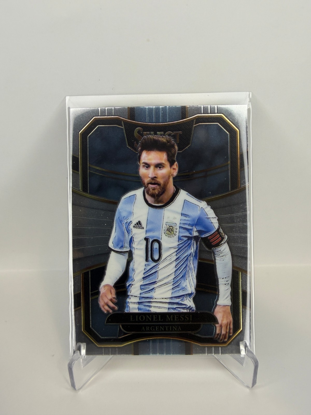 2017-18 Panini Select Soccer Lionel Messi Base Terrace #76 Argentina