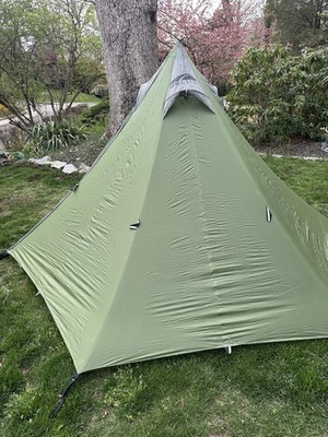 Golite Shangri-La 3 Person 3 Season tent w/nest Excellent