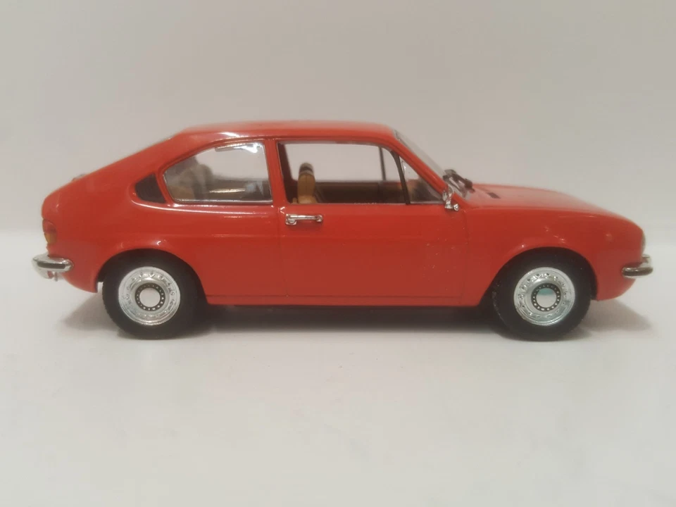 1/43 MINICHAMPS Alfa Romeo Alfasud - Immagine 2 di 4