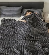 1 Stück Multifunktionale Plüschdecke, Doppelseitig für Wärme