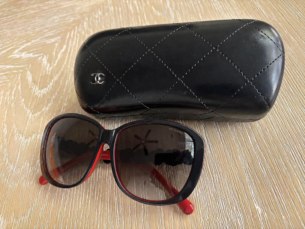 CHANEL Black Eyeglass Cases & Storage Sunglasses for sale | eBay display picture 1
