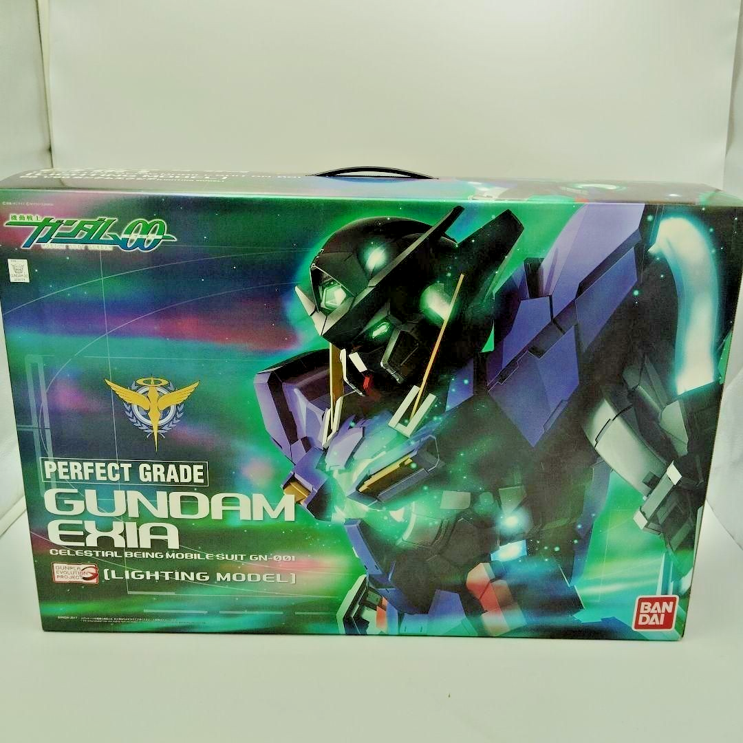Gunpla Gundam 00 - Perfect Grade Gundam Exia 1/60 - Model Kit