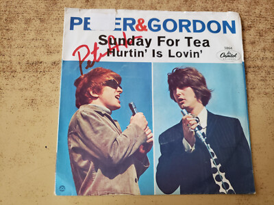 GUARANTEED HAND SIGNED 1960s VG+ Peter ASHER Sunday For Tea SLEEVE ONLY 45