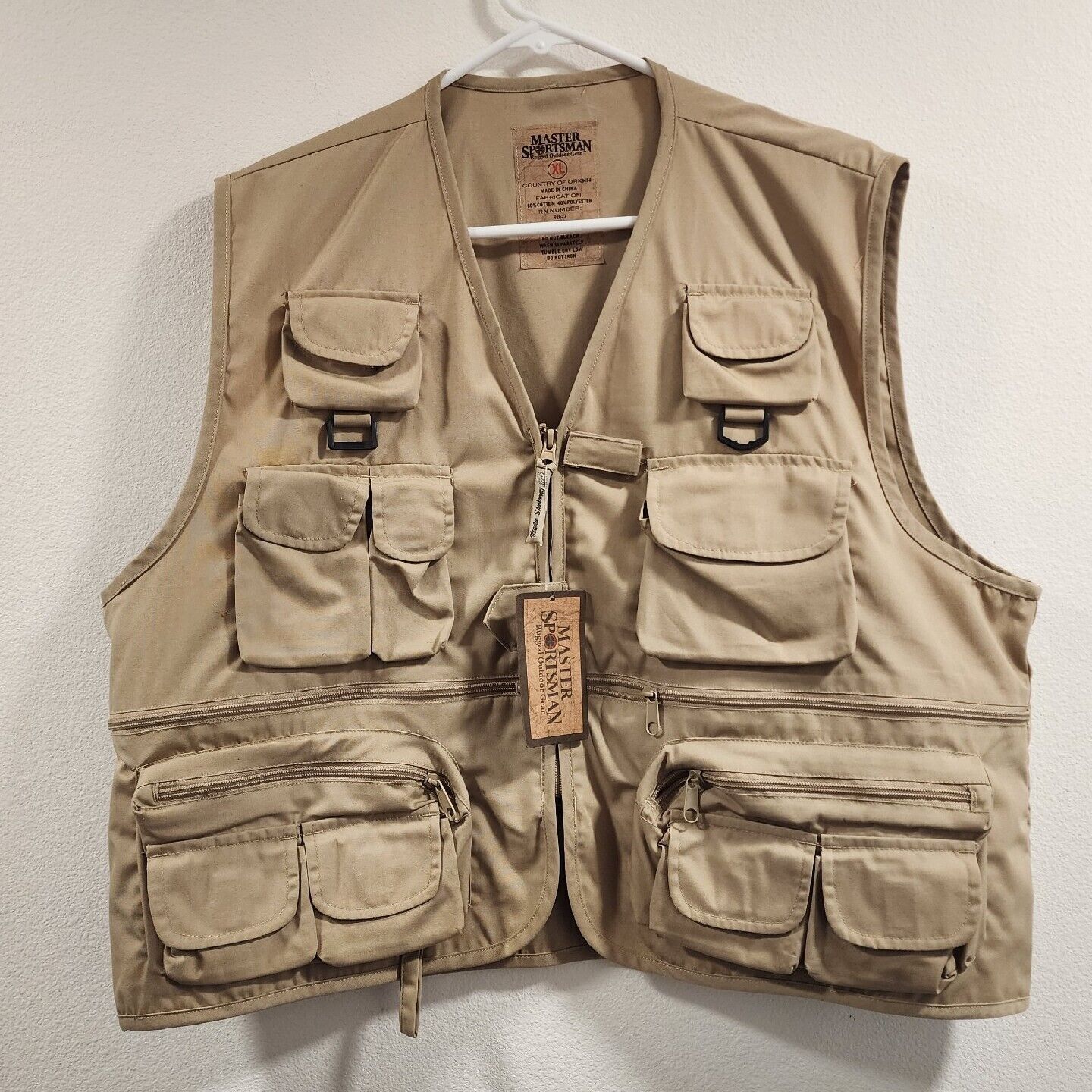Master Sportsman Rugged Outdoor Hunting Fishing Vest Beige Mn's Size XL RN  92627