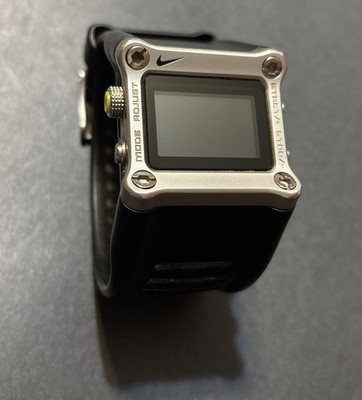 RARE 50d Nike Hammer Collection WC0021 Orange Silver Digital