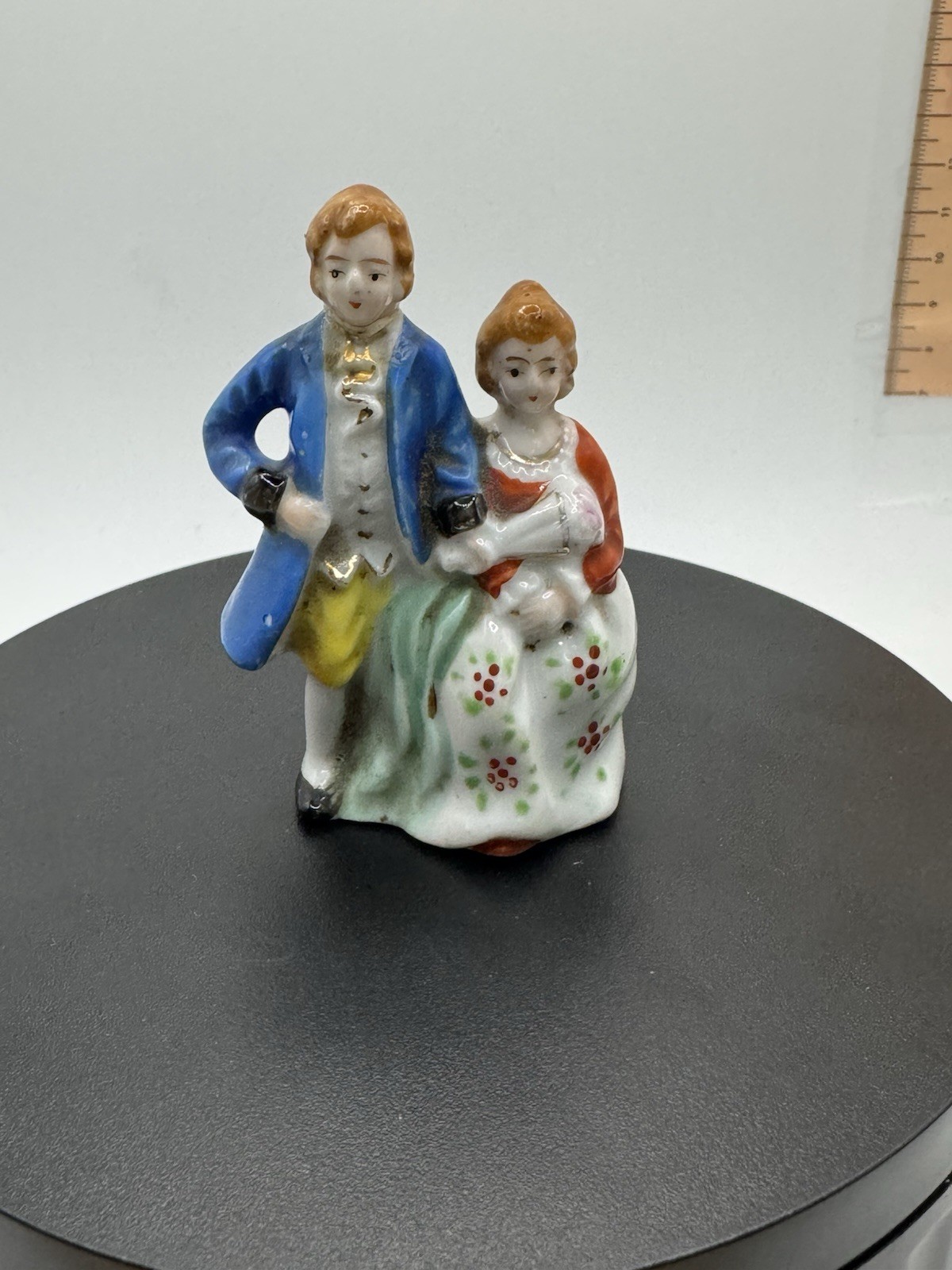 Vintage Courting Couple Colonial Figurine Porcelain 3” Made In Occupied Japan