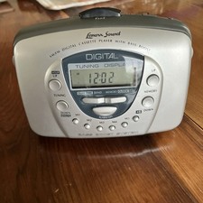 Lenox Sound 1135 Bass Boost FM/AM/Cassette Player Tested Works Compact Portable