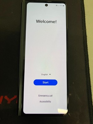 Read ** Unlocked Samsung Galaxy Z Fold3 - 256 GB - Phantom Black (AT&T) ~m619
