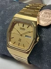 Vintage Hexagon shaped Seiko 6923-6060 Gold Tone Stainless Steel Mens Watch