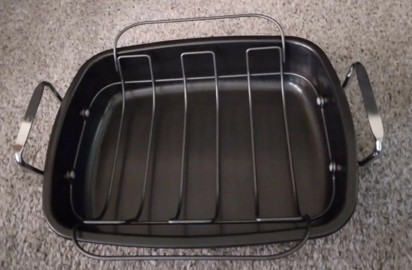 Large Roasting Pan with Lift Out Rack