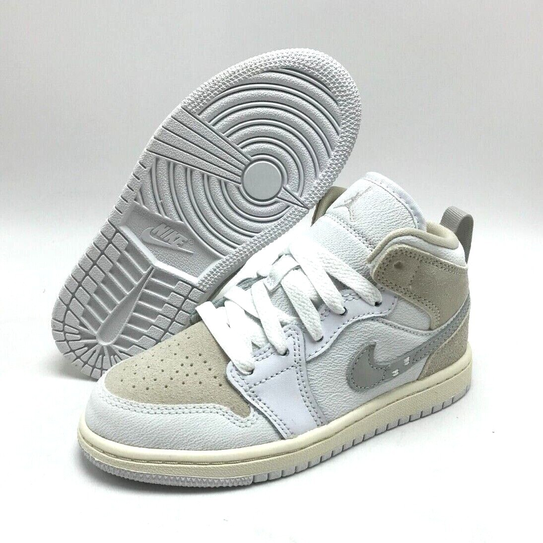 靴 AIR JORDAN 1 MID SE CRAFT 27cm Amazon.com | Jordan Mens Air 1 Mid Se Craft Cement Grey